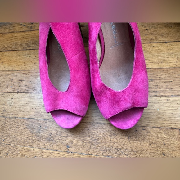 Jeffrey Campbell Pink Suede Peep Toe Heels w Wooden Heels - Picture 10 of 10